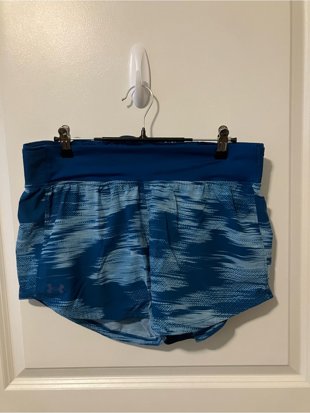 Under Armour Women's Teal & Light Blue Patterned Athletic Shorts